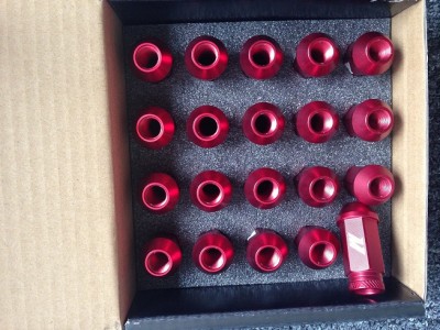 mishimoto lug nuts.JPG