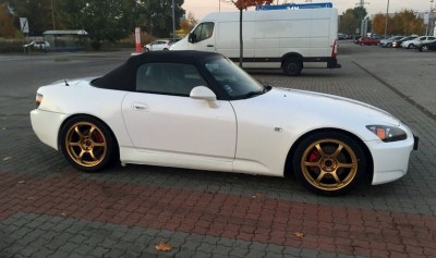 cuzG8P2ADW2IgBrA1C1CbZvGaYiacUgOckNBWftHvxM (kópia).jpg